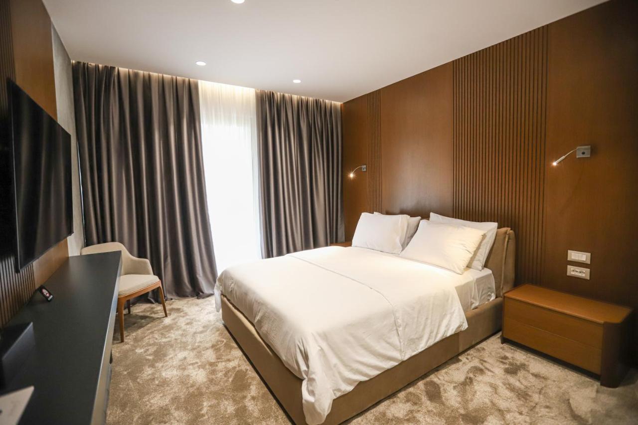 Urbanin Apartment & Hotel Тирана Екстериор снимка