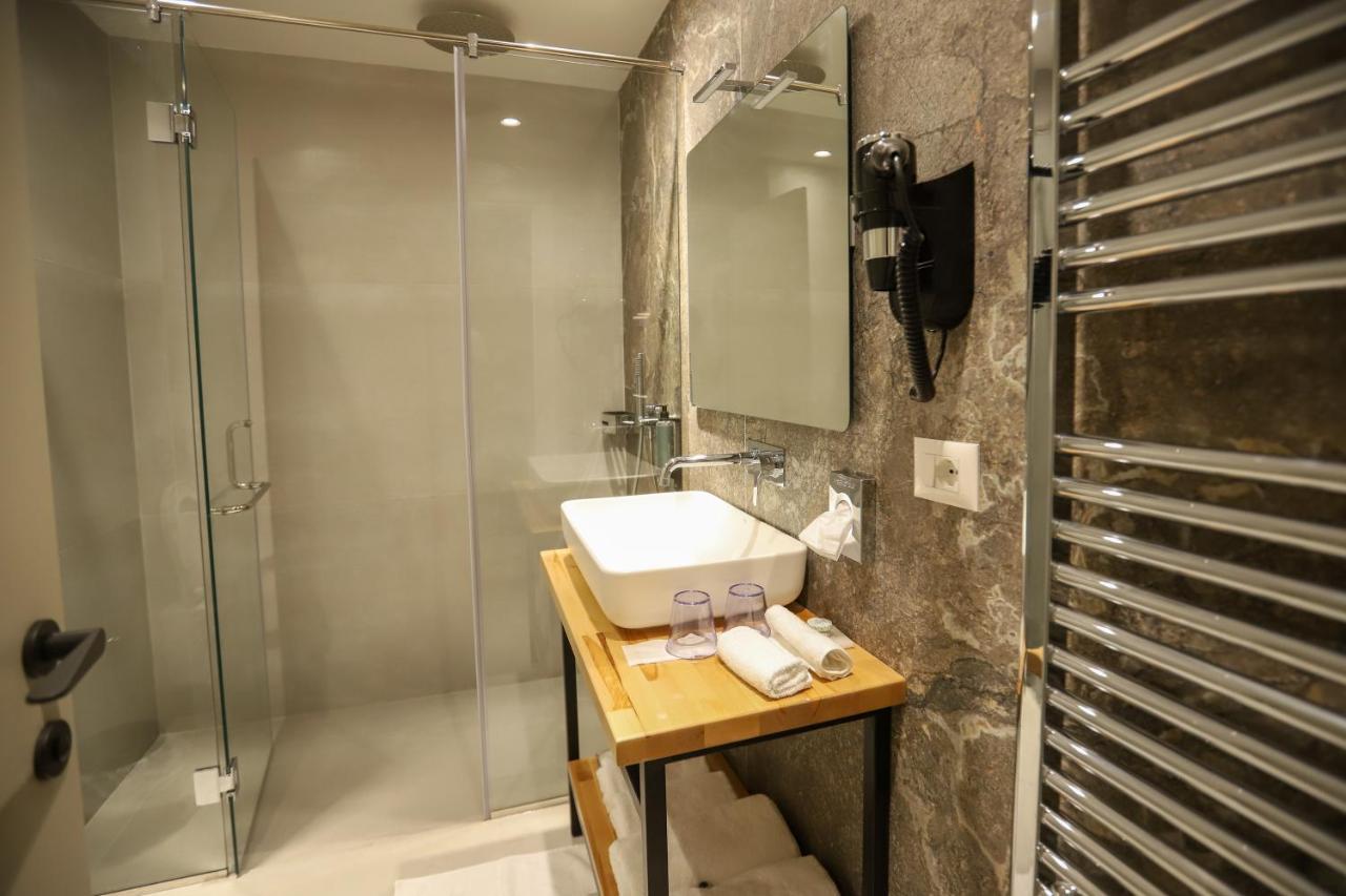 Urbanin Apartment & Hotel Тирана Екстериор снимка